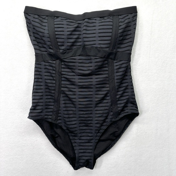 Bond-Eye Australia Bandeau Ladder Back One Piece Swimsuit Black U.S. Size 6 - Picture 1 of 5